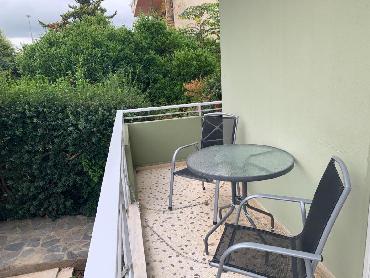 Awesome Home 3' From Metro Atene Esterno foto