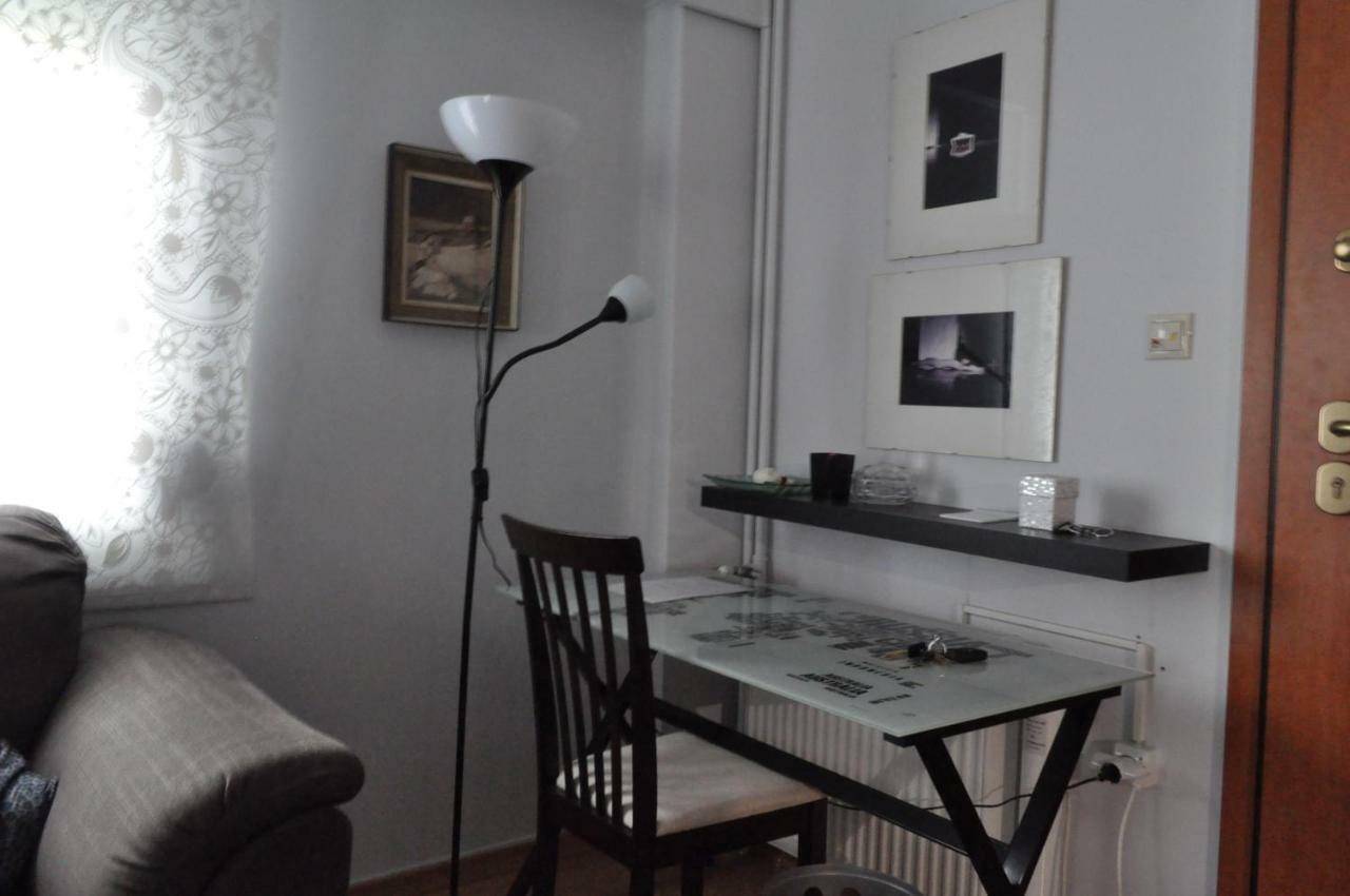 Awesome Home 3' From Metro Atene Esterno foto