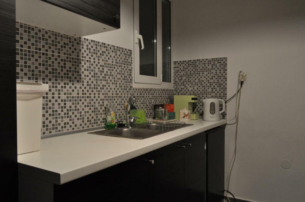 Awesome Home 3' From Metro Atene Esterno foto