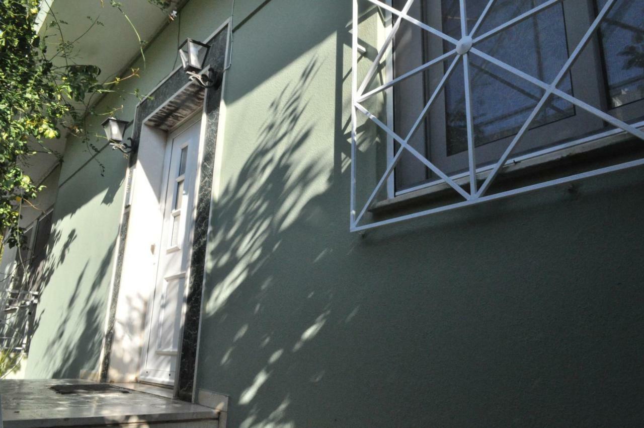 Awesome Home 3' From Metro Atene Esterno foto